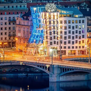 Dancing House - Tancici Dum Tjekkiet